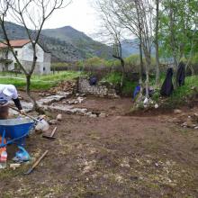 Црква у данашњем мјесту Хани и Хотит